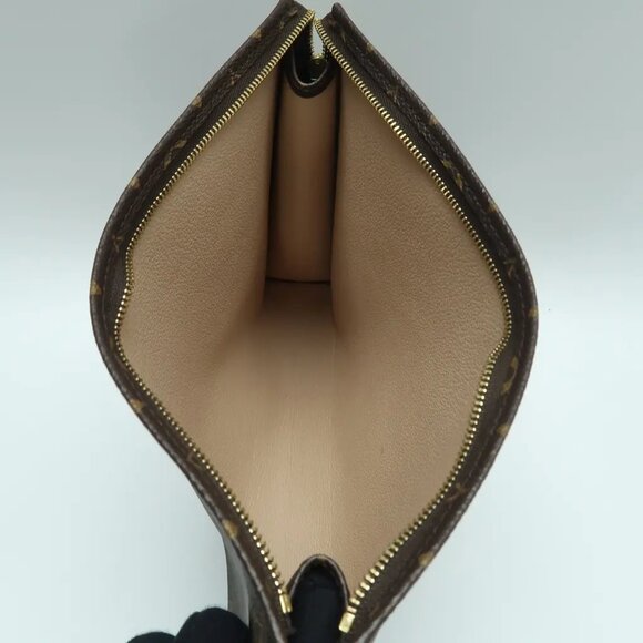 Louis Vuitton Poche toilette Brown Monogram Canvas Clutch Bag 882-031825 - Picture 9 of 11